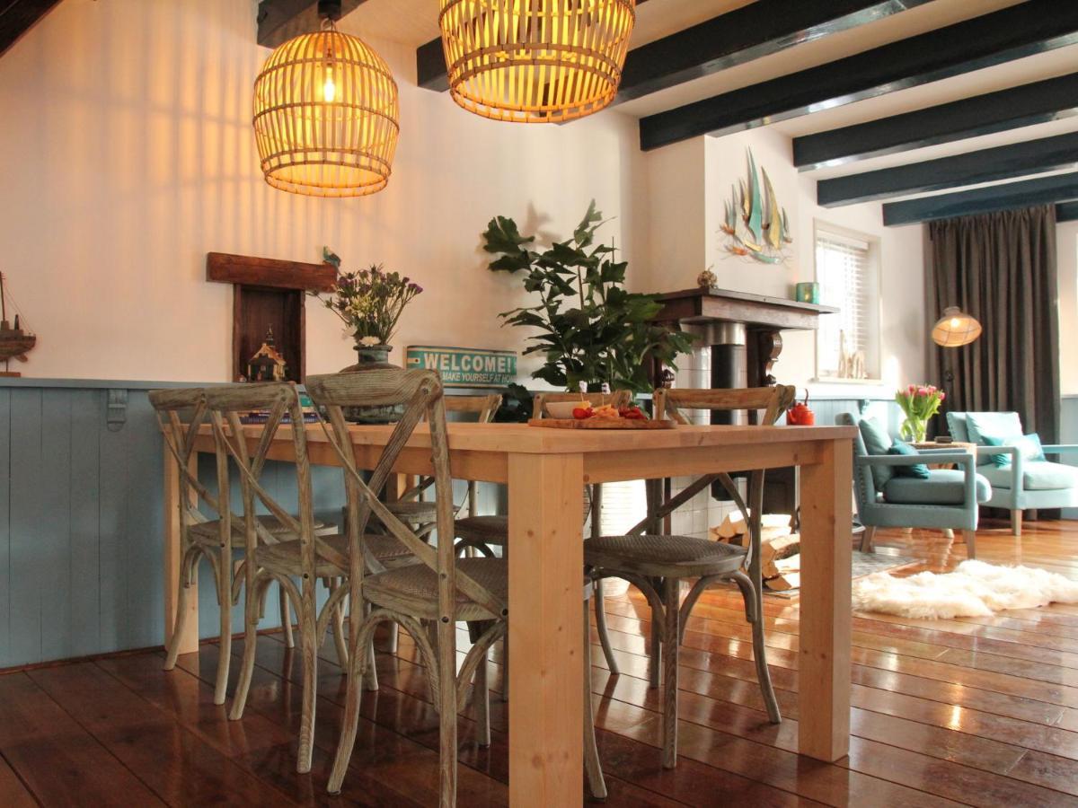 Lovely Holiday Home In Hindeloopen Esterno foto