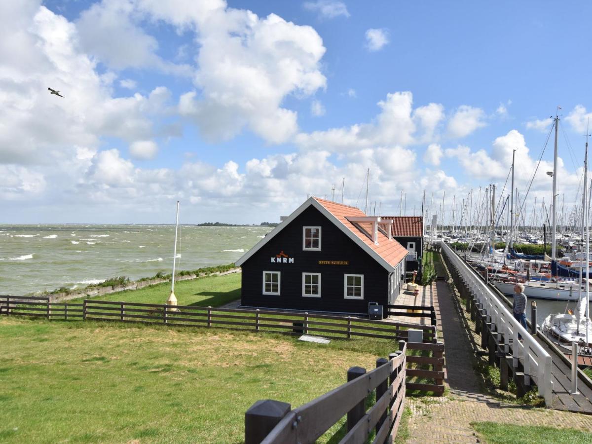 Lovely Holiday Home In Hindeloopen Esterno foto